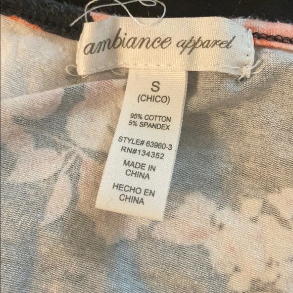 Floral crop top - Picture 3 of 3